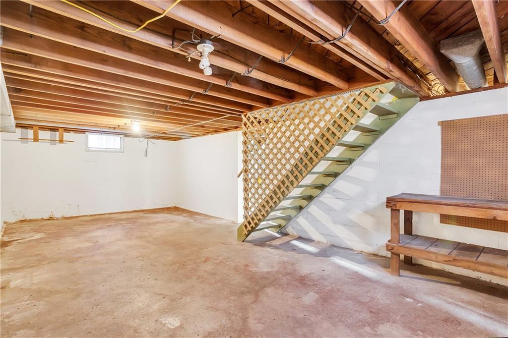 1247 Cascade Road Monaca, PA 15061 - Photo 16 of 22 Gallery Image 16