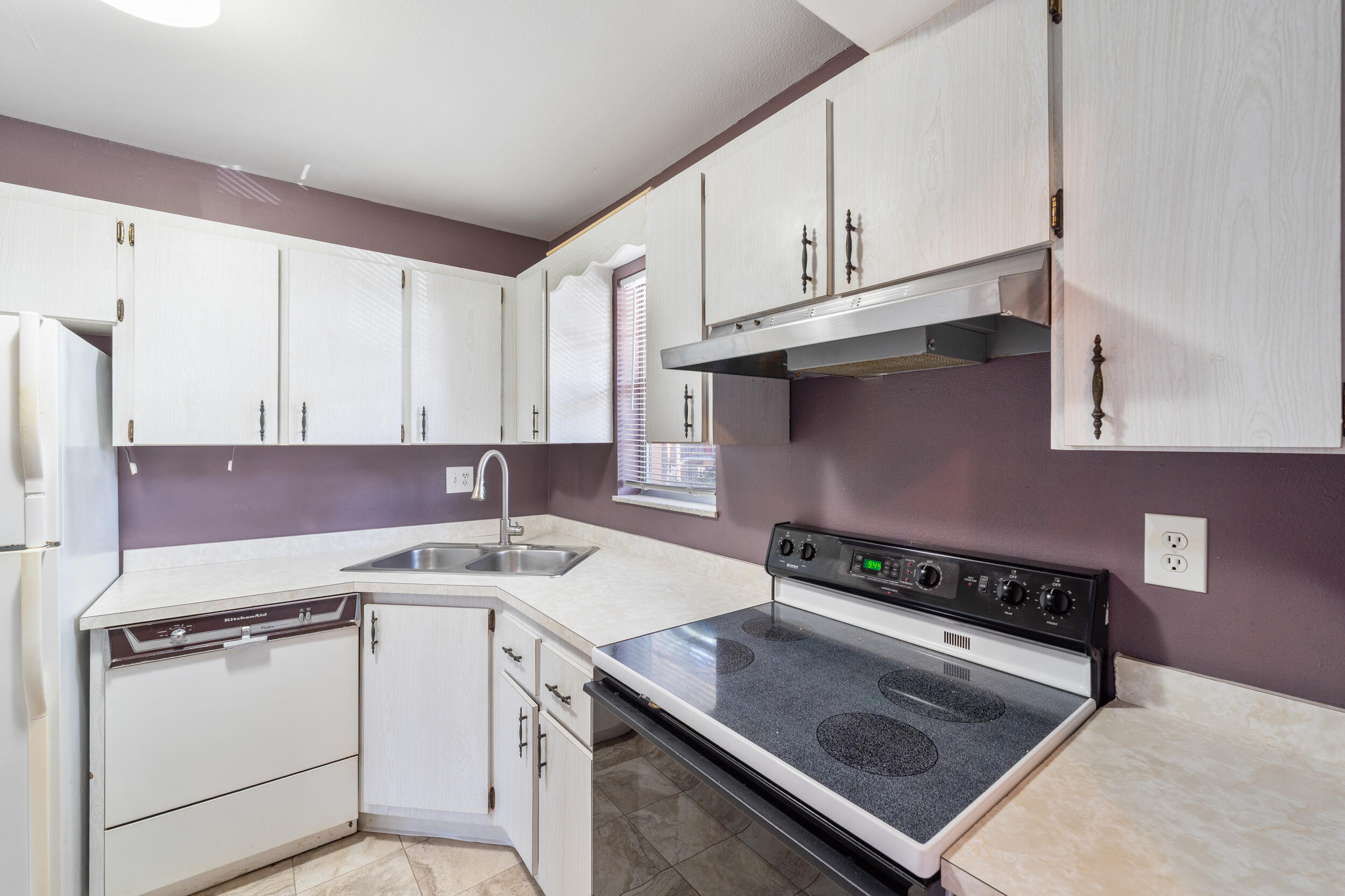 1973 Southwest Palm City Road, Unit G Stuart, FL 34994 - Photo 17 of 30 17_17