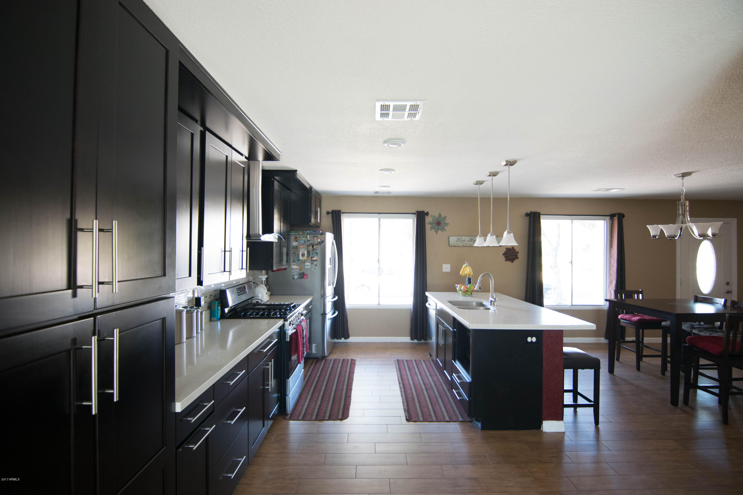 3733 East Wethersfield Road Phoenix, AZ 85032 - Photo 6 of 40 DSC_0376