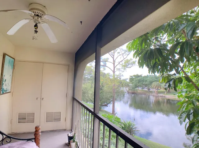 $2,200 | 924 Southwest 9th St Circle, Unit 206, Boca Raton, FL 33486