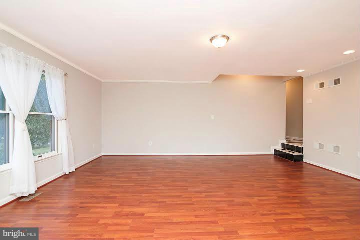 97 Ridge Road Westminster, MD 21157 - Photo 14 of 30 Interior (General)