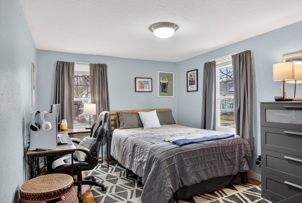 51 Brantwood Road Worcester, MA 01602 - Photo 12 of 16