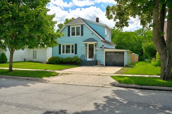 $224,900 | 2027 17th Avenue, Monroe, WI 53566