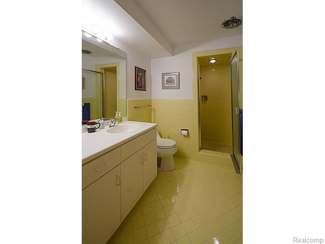6435 Apple Orchard Lane Rochester Hills, MI 48306 - Photo 61 of 77