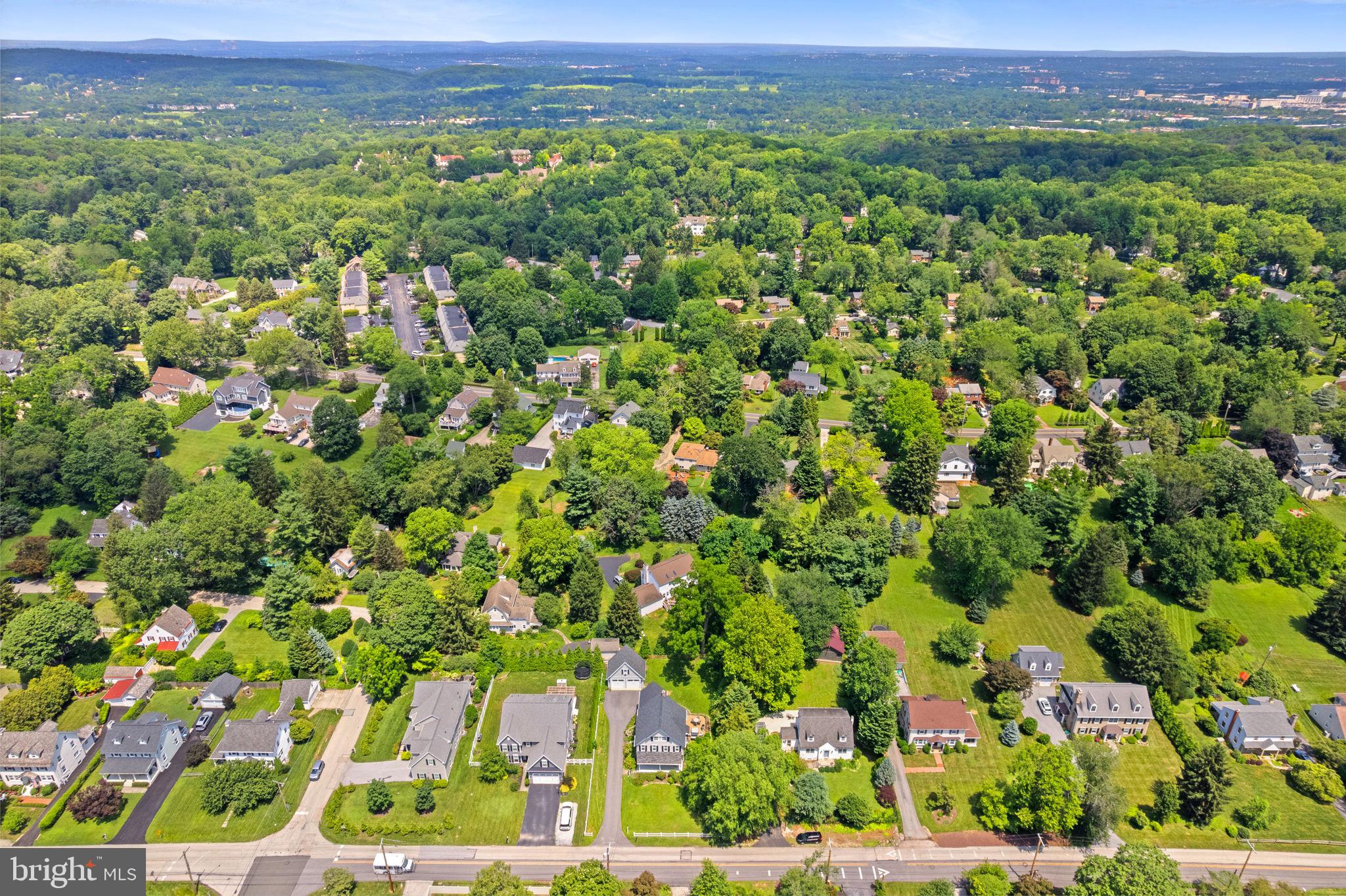 337 Old Lancaster Road Devon, PA 19333 - Photo 55 of 56 a view of a green field