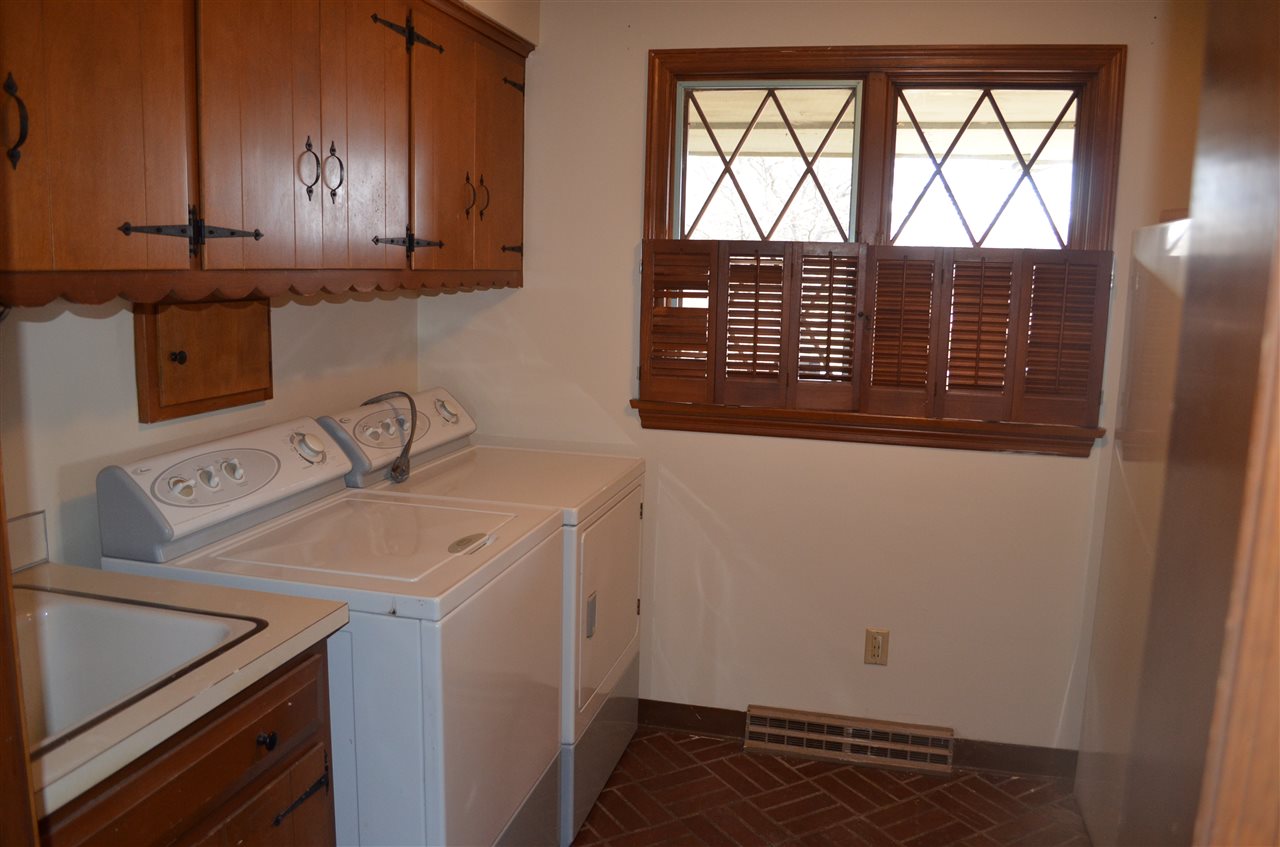 6907 Marengo Road Belvidere, IL 61008 - Photo 19 of 23 Gallery Image 19
