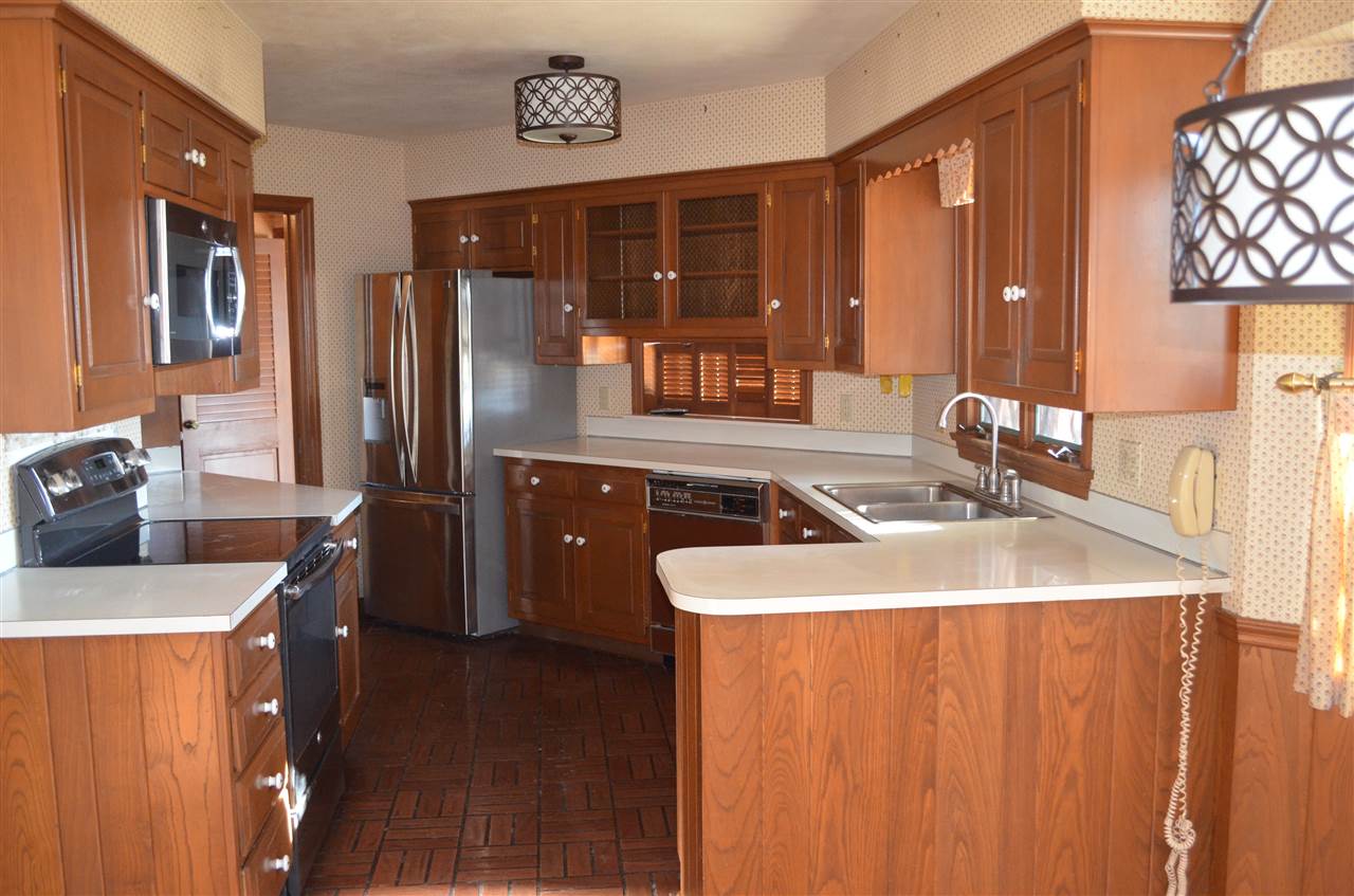 6907 Marengo Road Belvidere, IL 61008 - Photo 7 of 23 Gallery Image 7