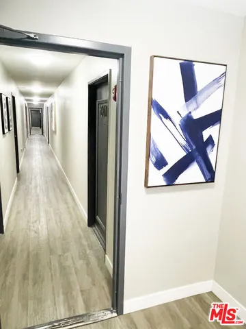 $2,495 | 5440 Carlton Way, Unit 110, Los Angeles, CA 90027