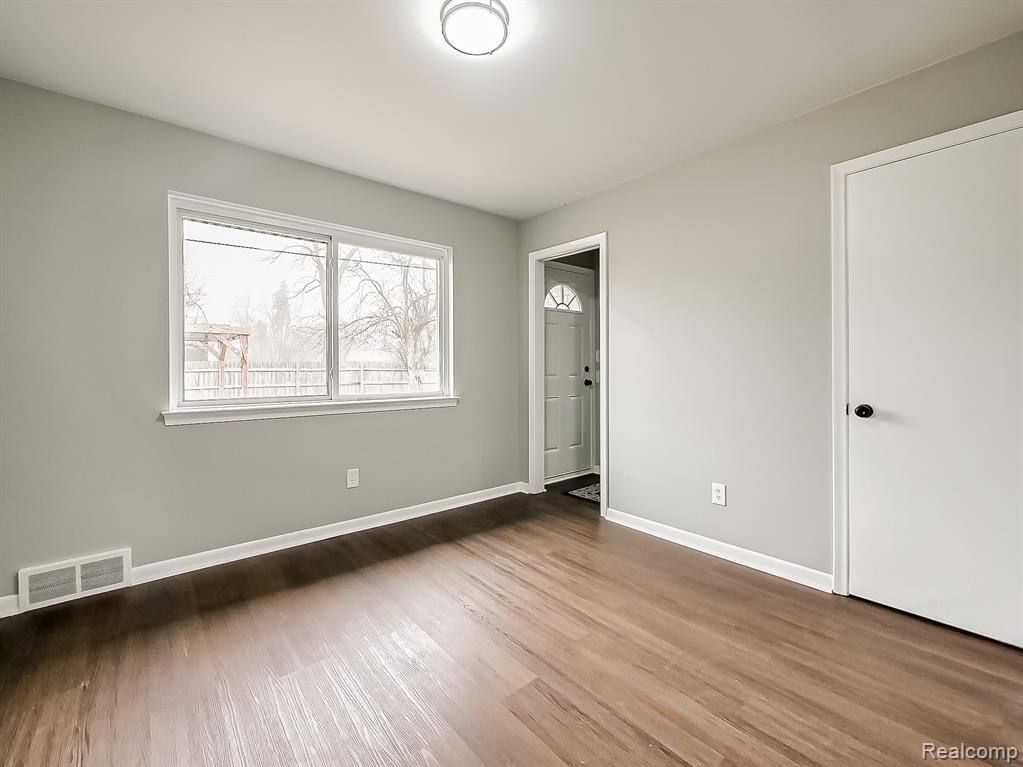 11780 Haggerty Road Belleville, MI 48111 - Photo 19 of 41
