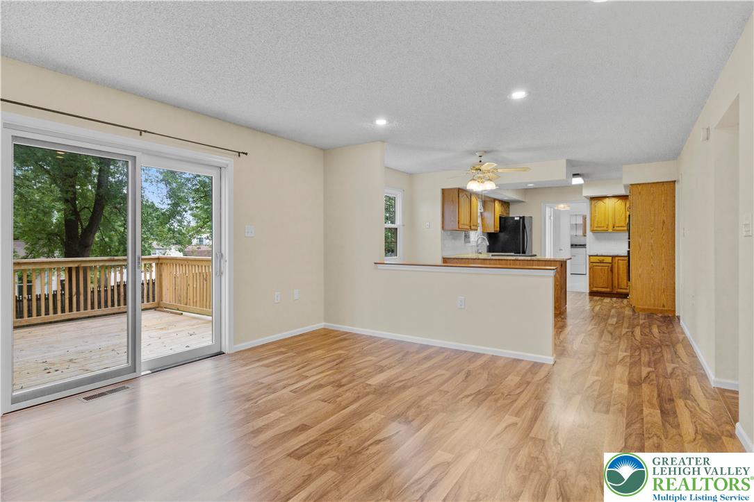 3919 Carter Road Bethlehem, PA 18020 - Photo 12 of 39 Gallery Image 12