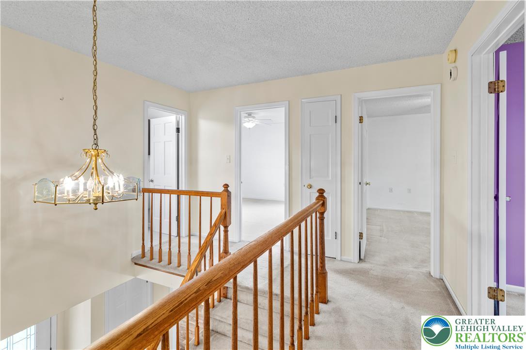 3919 Carter Road Bethlehem, PA 18020 - Photo 20 of 39 Second floor hall