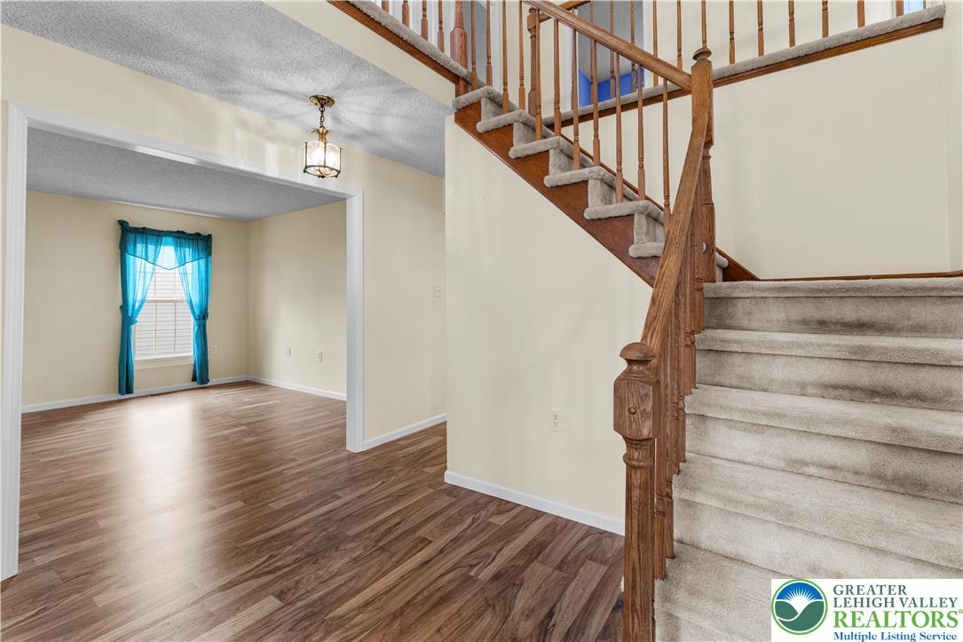 3919 Carter Road Bethlehem, PA 18020 - Photo 5 of 39 Inviting Home Entrance