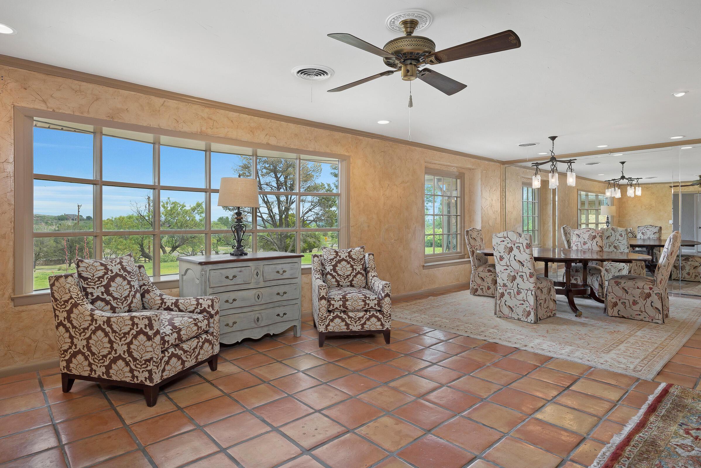 1061 Tascosa Road Amarillo, TX 79124 - Photo 15 of 52 006_Front Living Room