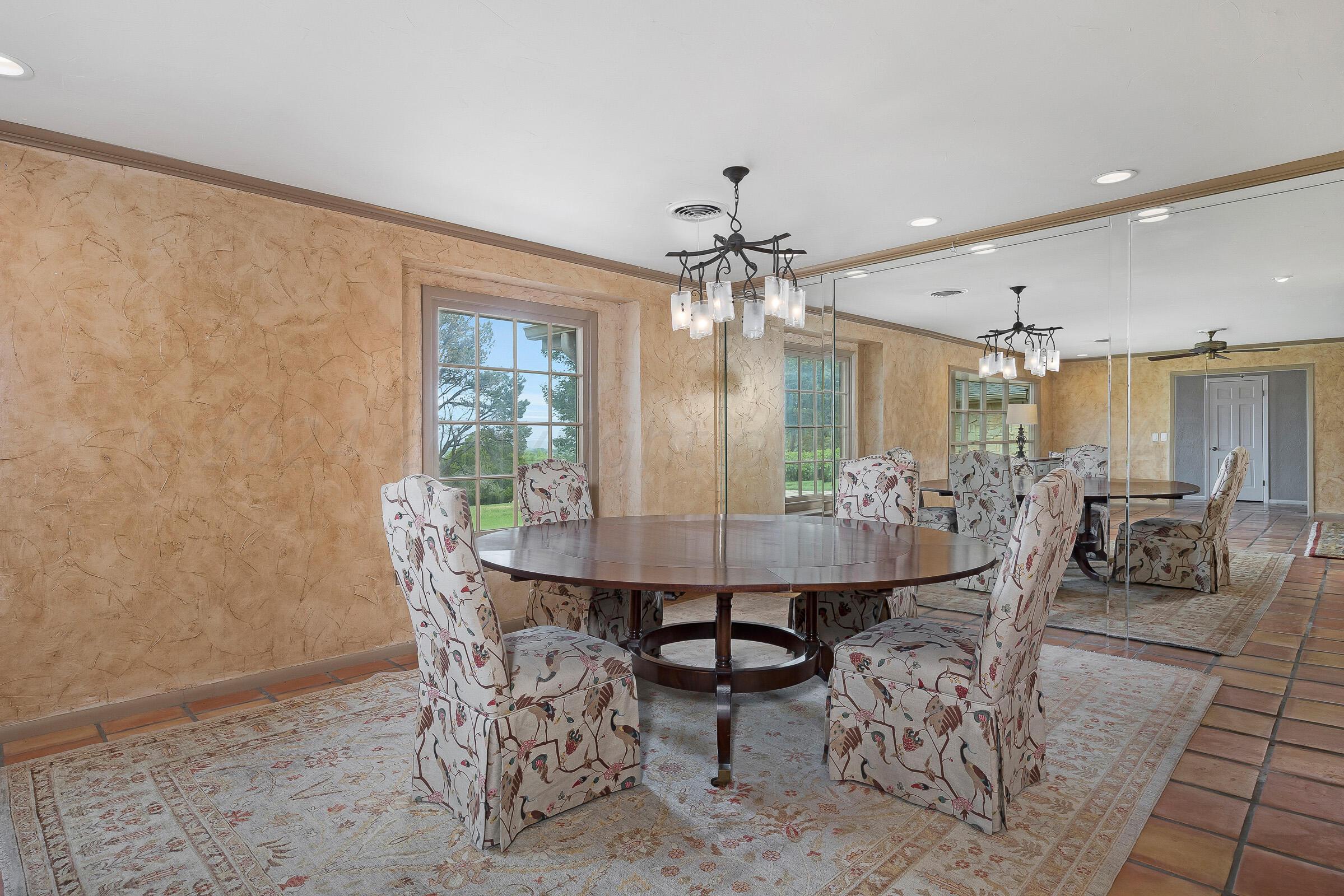 1061 Tascosa Road Amarillo, TX 79124 - Photo 16 of 52 007_Dining Room