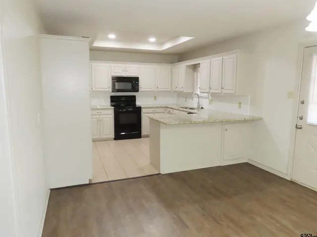 $1,595 | 707 Kelli, Whitehouse, TX 75791