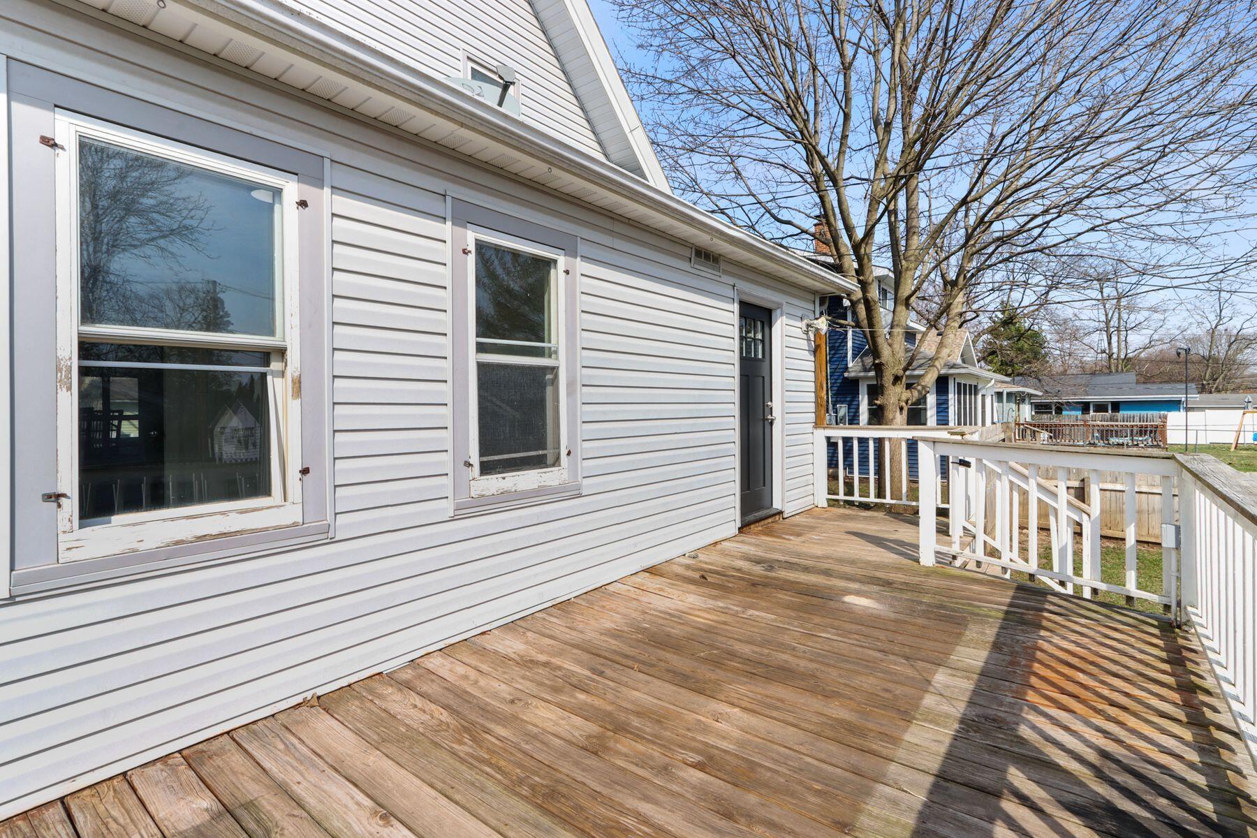 408 East Geneva Street Delavan, WI 53115 - Photo 26 of 29 Back Deck