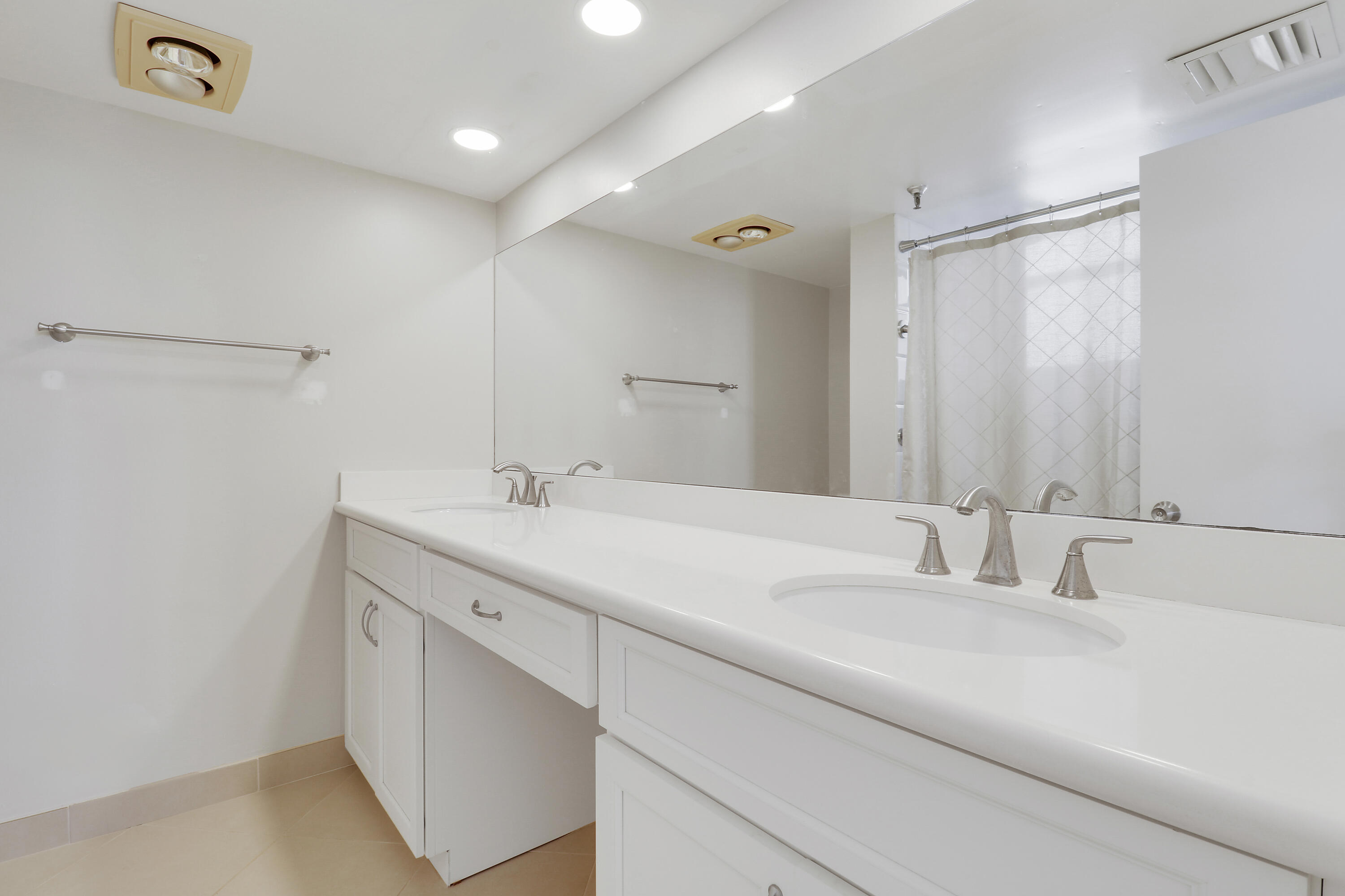 1748 Jupiter Cove Drive, Unit 417 Jupiter, FL 33469 - Photo 9 of 28 House-10