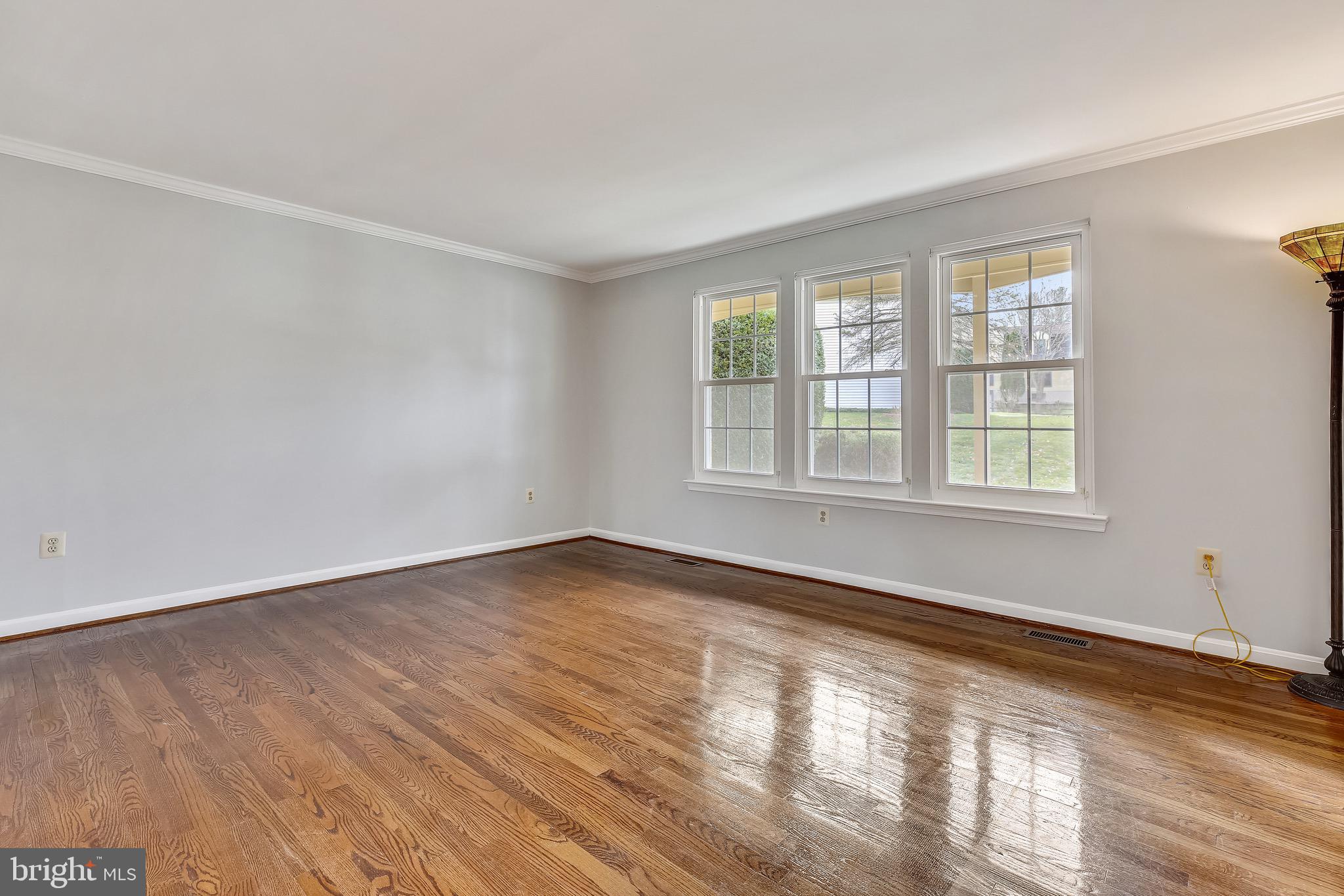 332 Greenspring Lane Silver Spring, MD 20904 - Photo 11 of 40