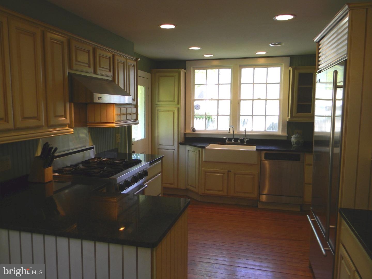3278 Durham Road Doylestown, PA 18902 - Photo 10 of 18 Kitchen