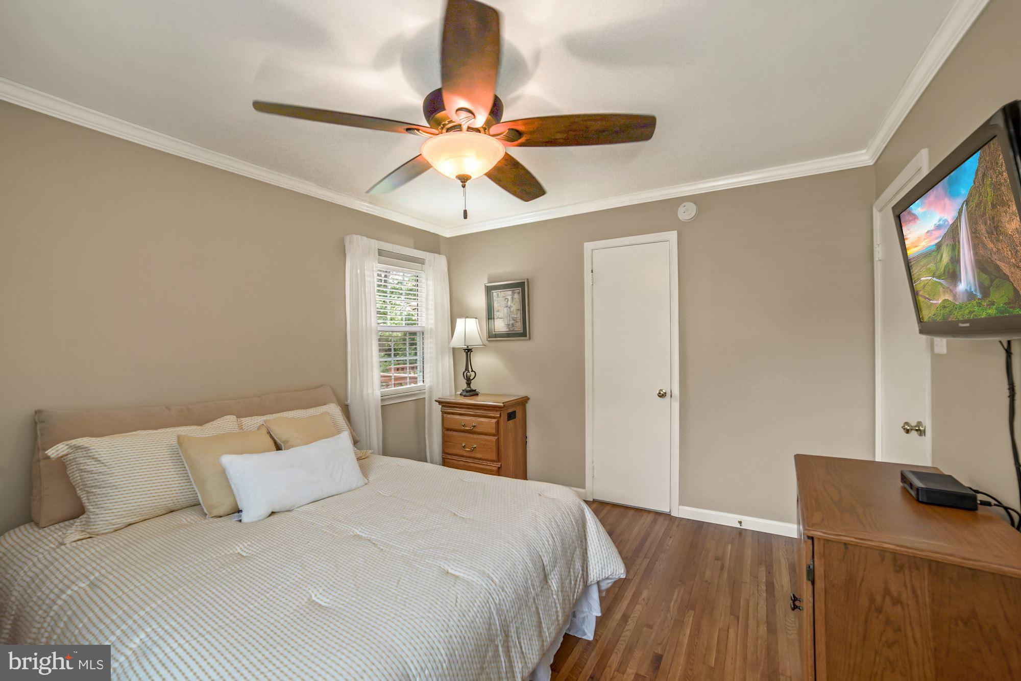 217 Rolling Road Gaithersburg, MD 20877 - Photo 17 of 38 Primary Bedroom