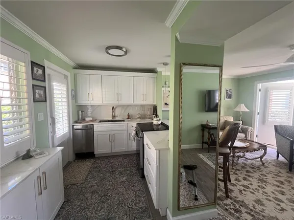 $2,600 | 219 8th Avenue South, Unit 219A, Naples, FL 34102
