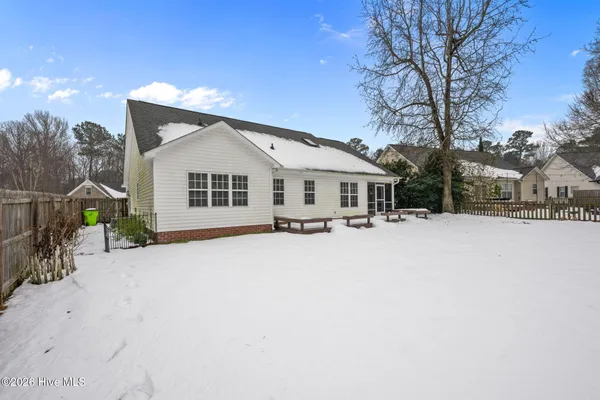 $1,900 | 238 Sellhorn Boulevard, New Bern, NC 28562