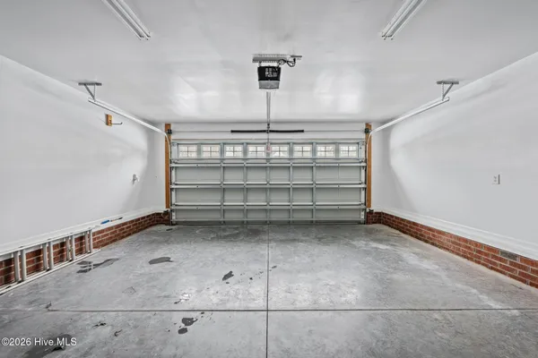 $1,900 | 238 Sellhorn Boulevard, New Bern, NC 28562