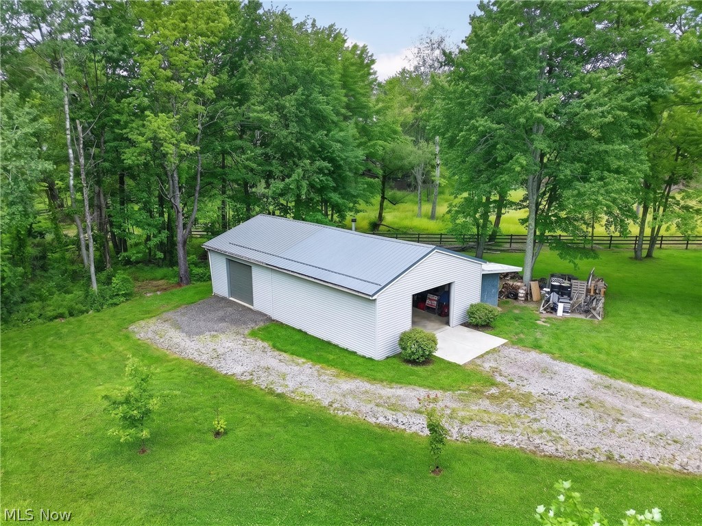 2947 Sheffield Road Ashtabula, OH 44004 - Photo 3 of 50