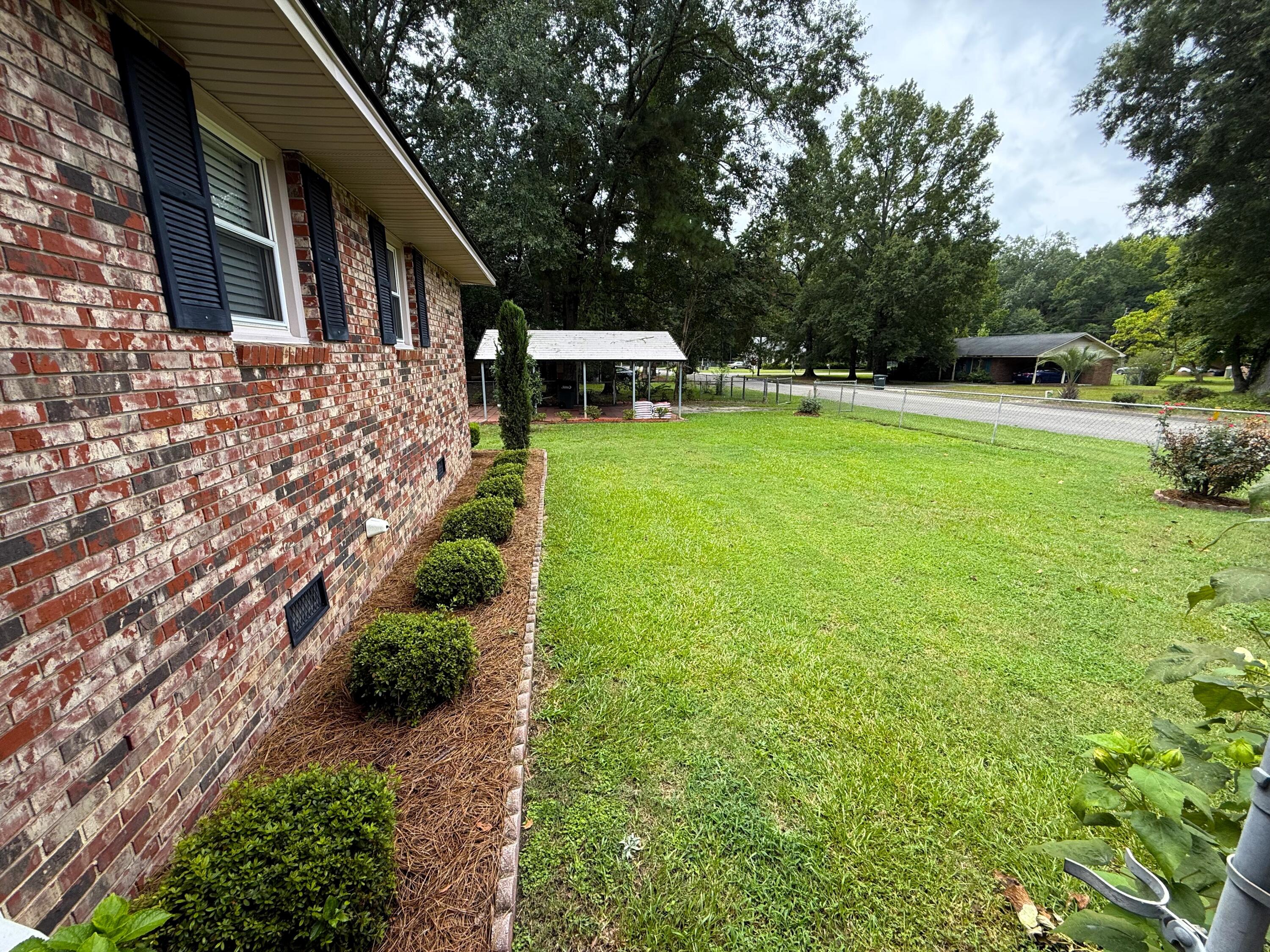 302 Lee Street Sumter, SC 29150 - Photo 4 of 25 4