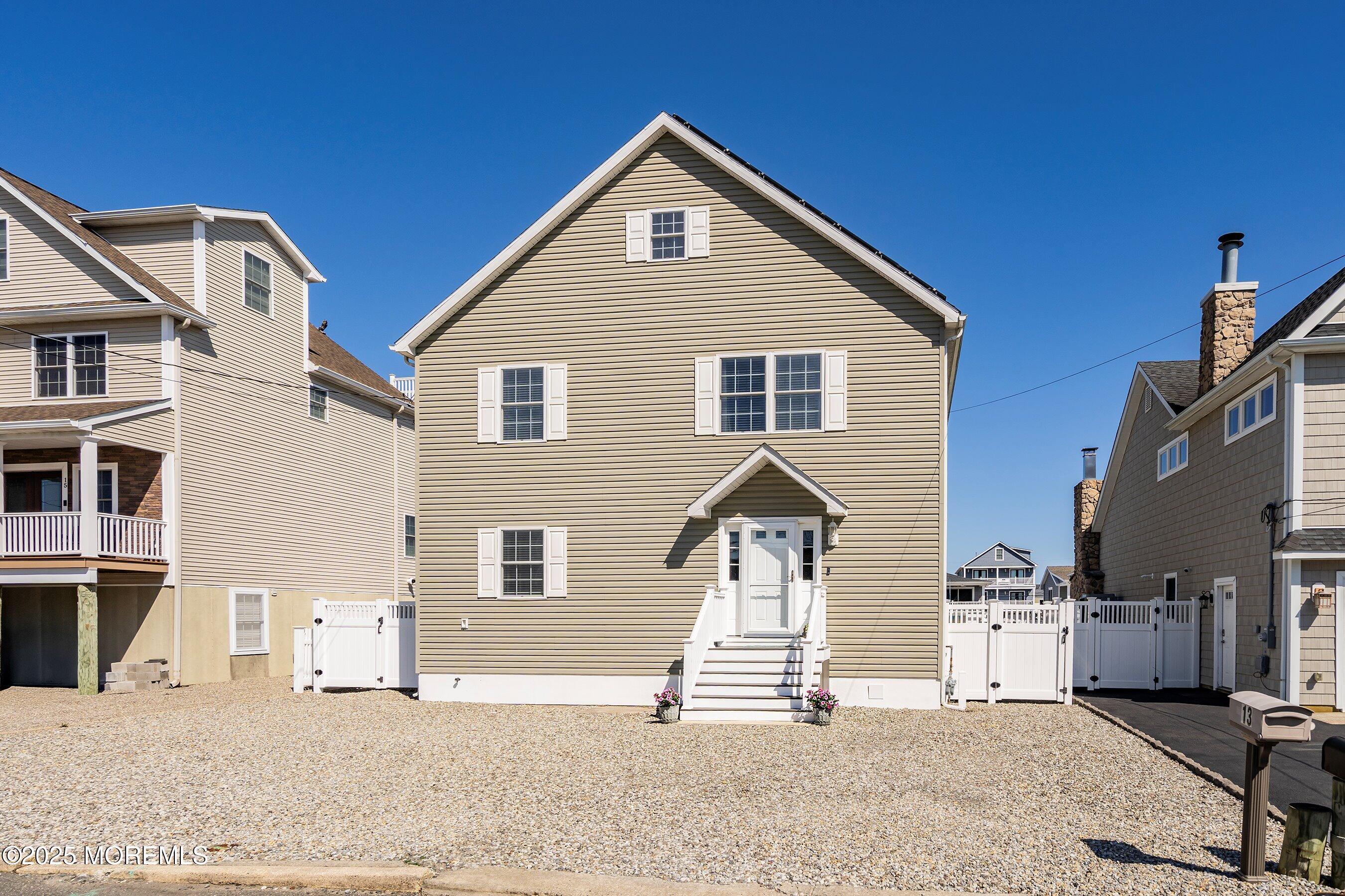 13 Pilot Road Toms River, NJ 08753 - Photo 2 of 41 06-Front Right