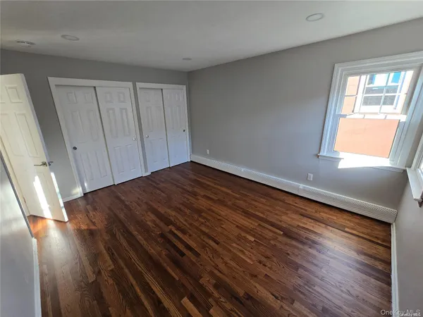 $2,900 | 70 East Valley Stream Boulevard, Unit 2, Valley Stream, NY 11580