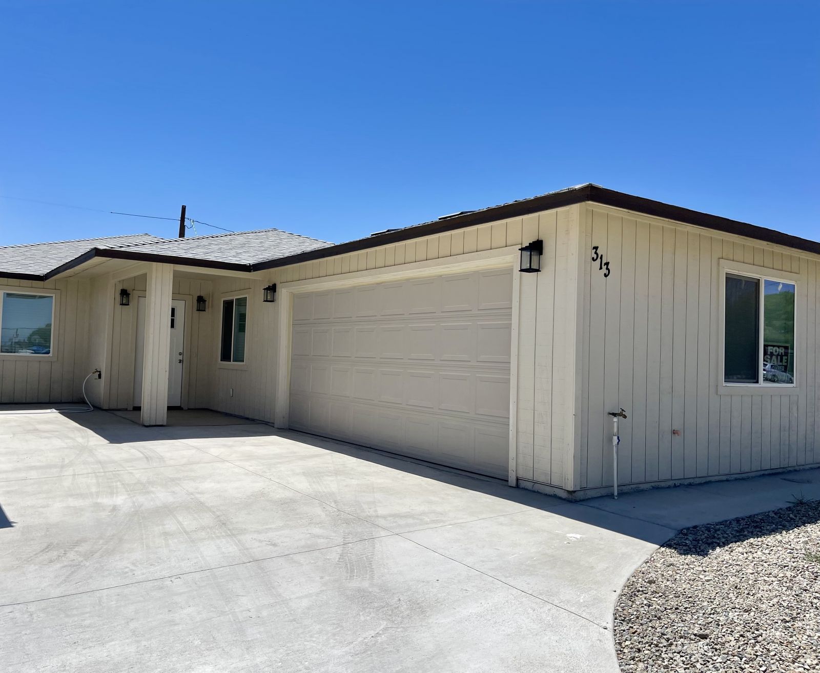 313 West Church Avenue Ridgecrest, CA 93555 - Photo 2 of 26