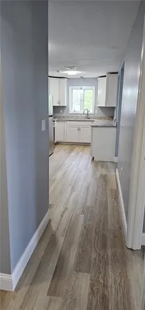 $2,050 | 728 Beverage Hill Avenue, Unit 35, Pawtucket, RI 02861