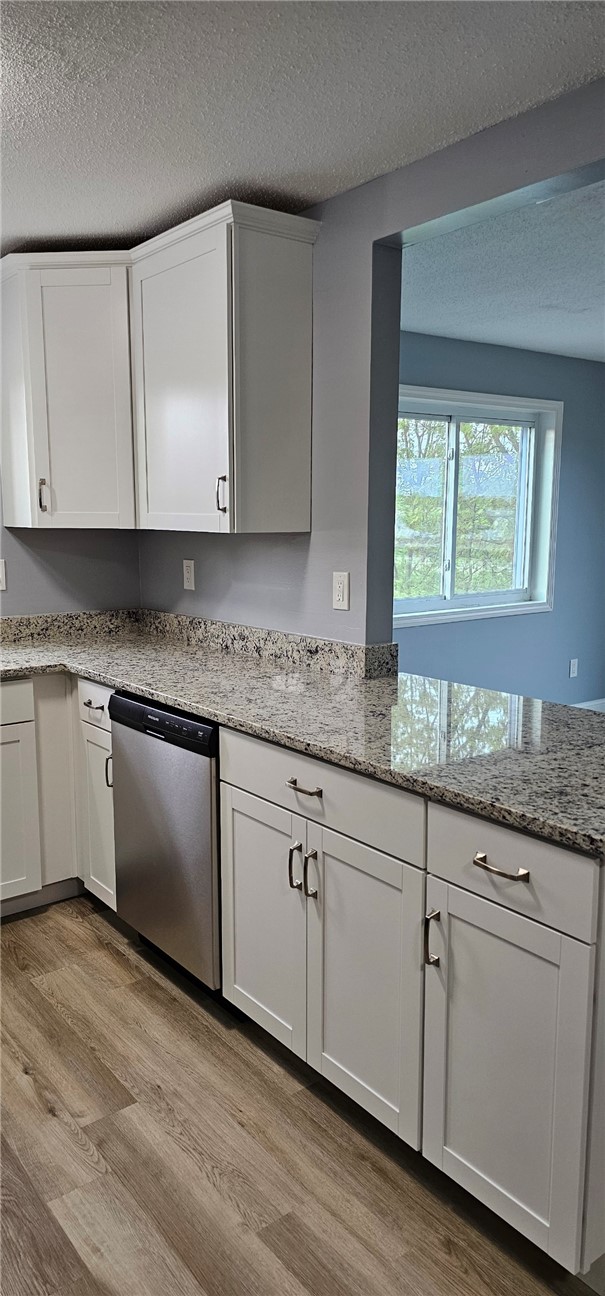 728 Beverage Hill Avenue, Unit 35 Pawtucket, RI 02861 - Photo 5 of 26