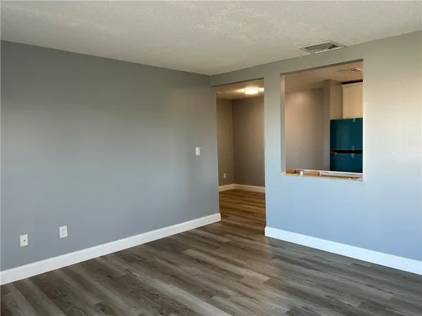 $2,050 | 728 Beverage Hill Avenue, Unit 35, Pawtucket, RI 02861