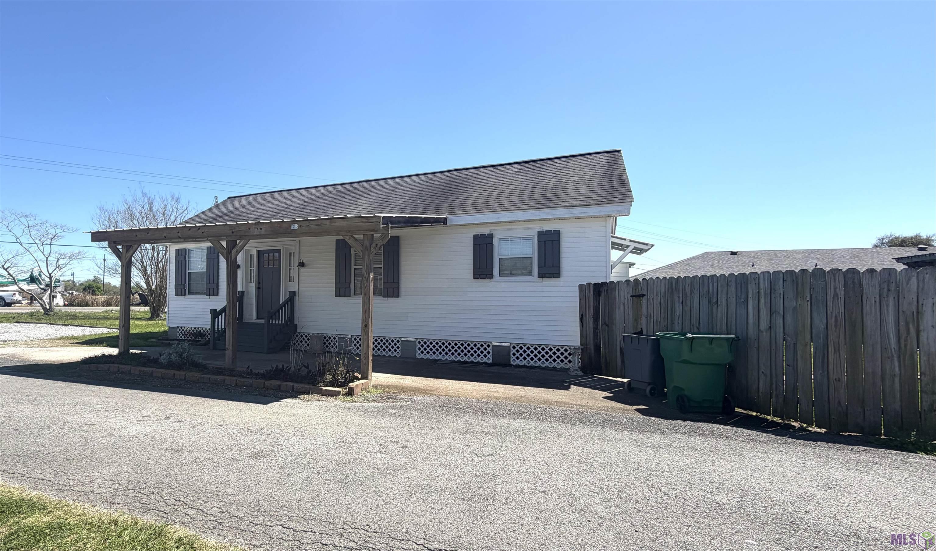 15498 West Main Street Cut Off, LA 70345 - Photo 2 of 30
