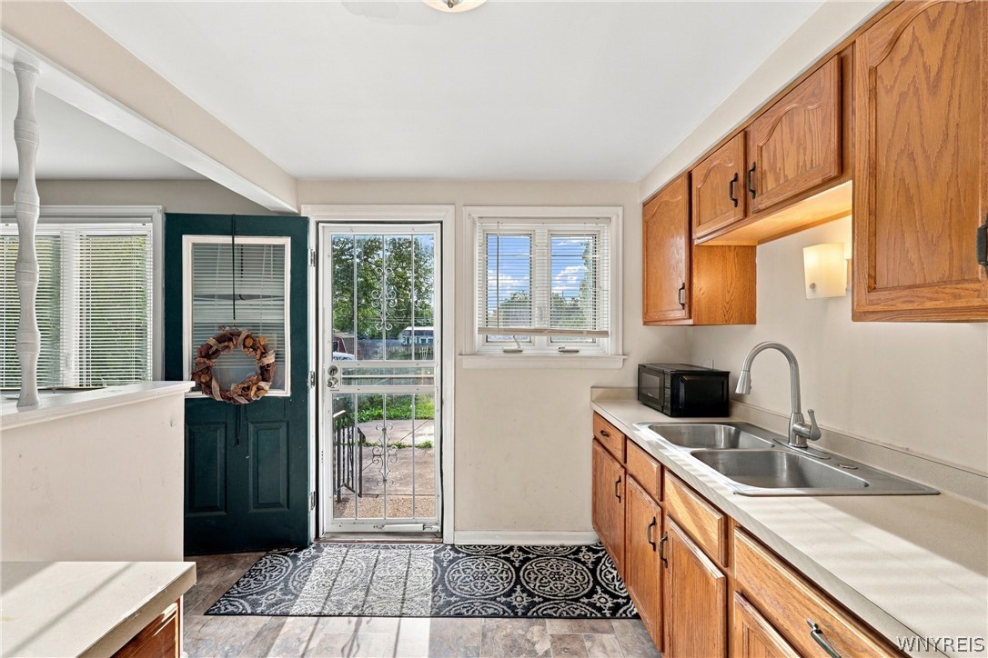 155 Farmingdale Road Cheektowaga, NY 14225 - Photo 11 of 25 Gallery Image 11