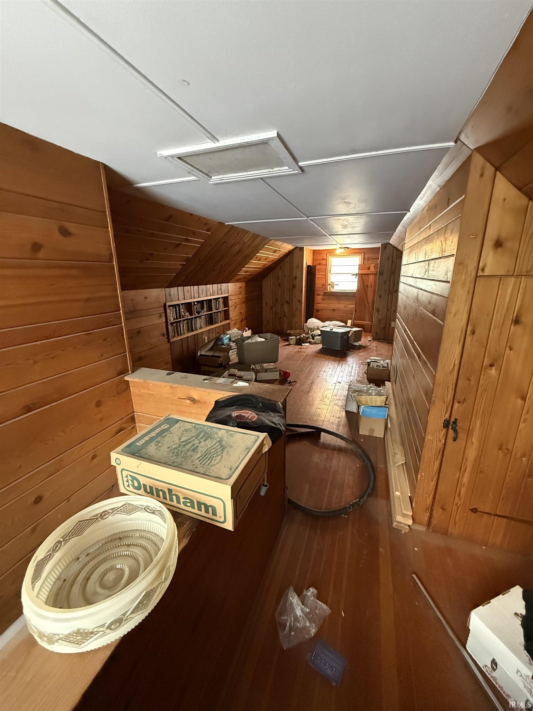 810 McKinnie Avenue Fort Wayne, IN 46806 - Photo 16 of 17