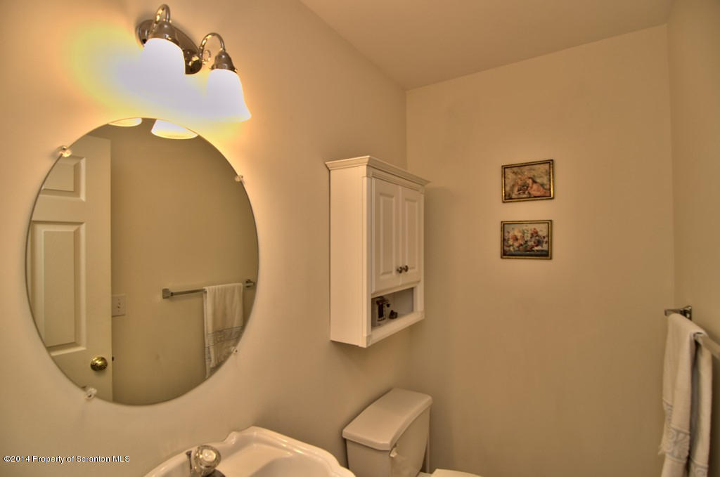 36 Waterford Road Clarks Summit, PA 18411 - Photo 30 of 35 Gallery Image 30