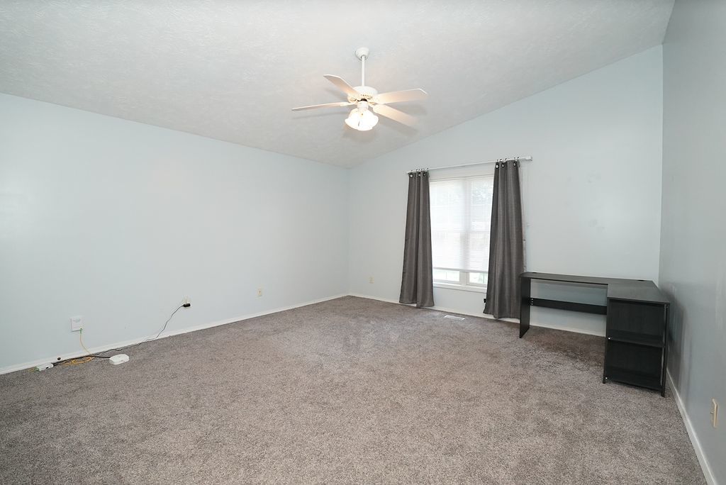 1124 Rader Run Bloomington, IL 61704 - Photo 17 of 48 Gallery Image 17