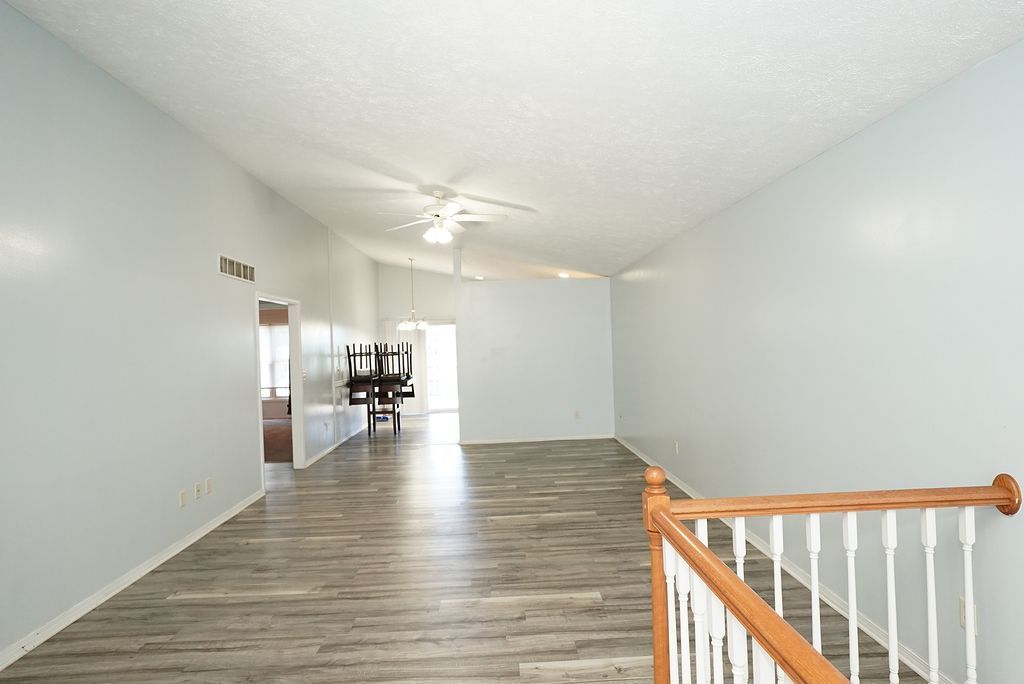 1124 Rader Run Bloomington, IL 61704 - Photo 3 of 48 Gallery Image 3