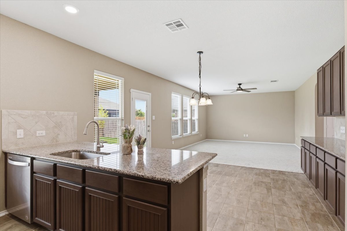 1006 Toltec Trail Georgetown, TX 78626 - Photo 23 of 40