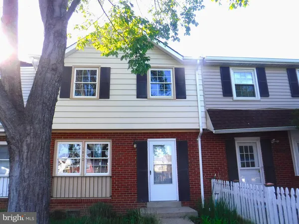 $2,500 | 1810 Fort Pulaski Court, Dumfries, VA 22026
