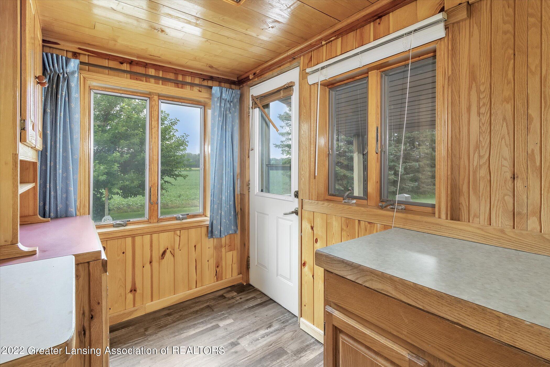 6908 East Mead Road Elsie, MI 48831 - Photo 42 of 80 42-6908-E-Mead-Rd-WindowStill-Real-Estat