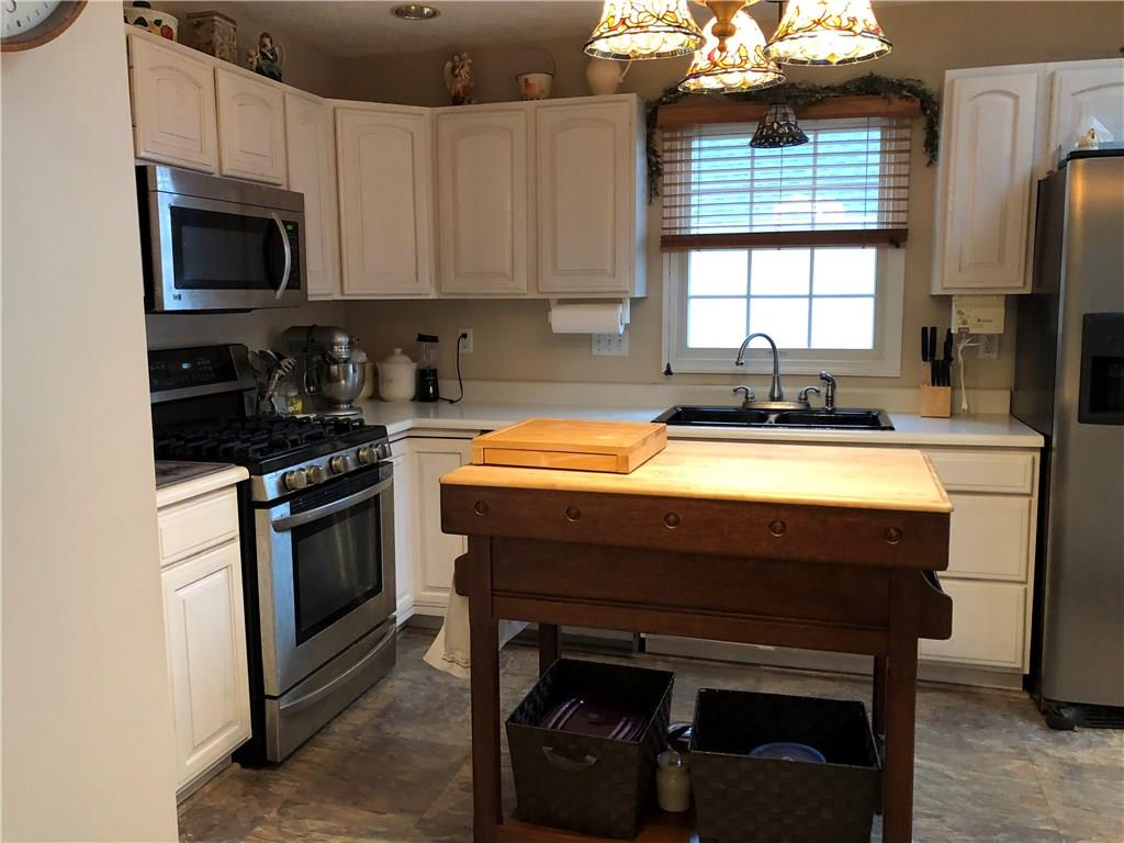 8891 Hilltop Road North Huntingdon, PA 15642 - Photo 6 of 22 Gallery Image 6