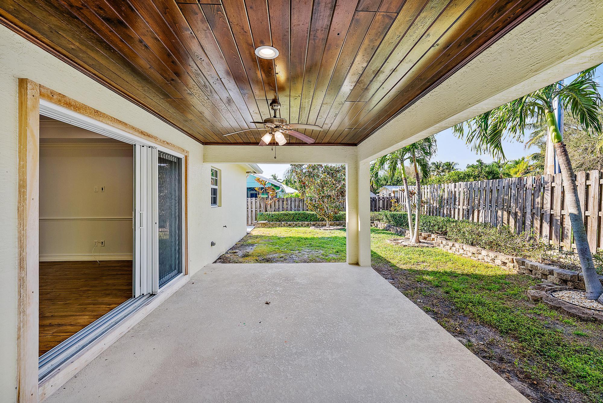 5791 Roebuck Road Jupiter, FL 33458 - Photo 21 of 23 Back Porch