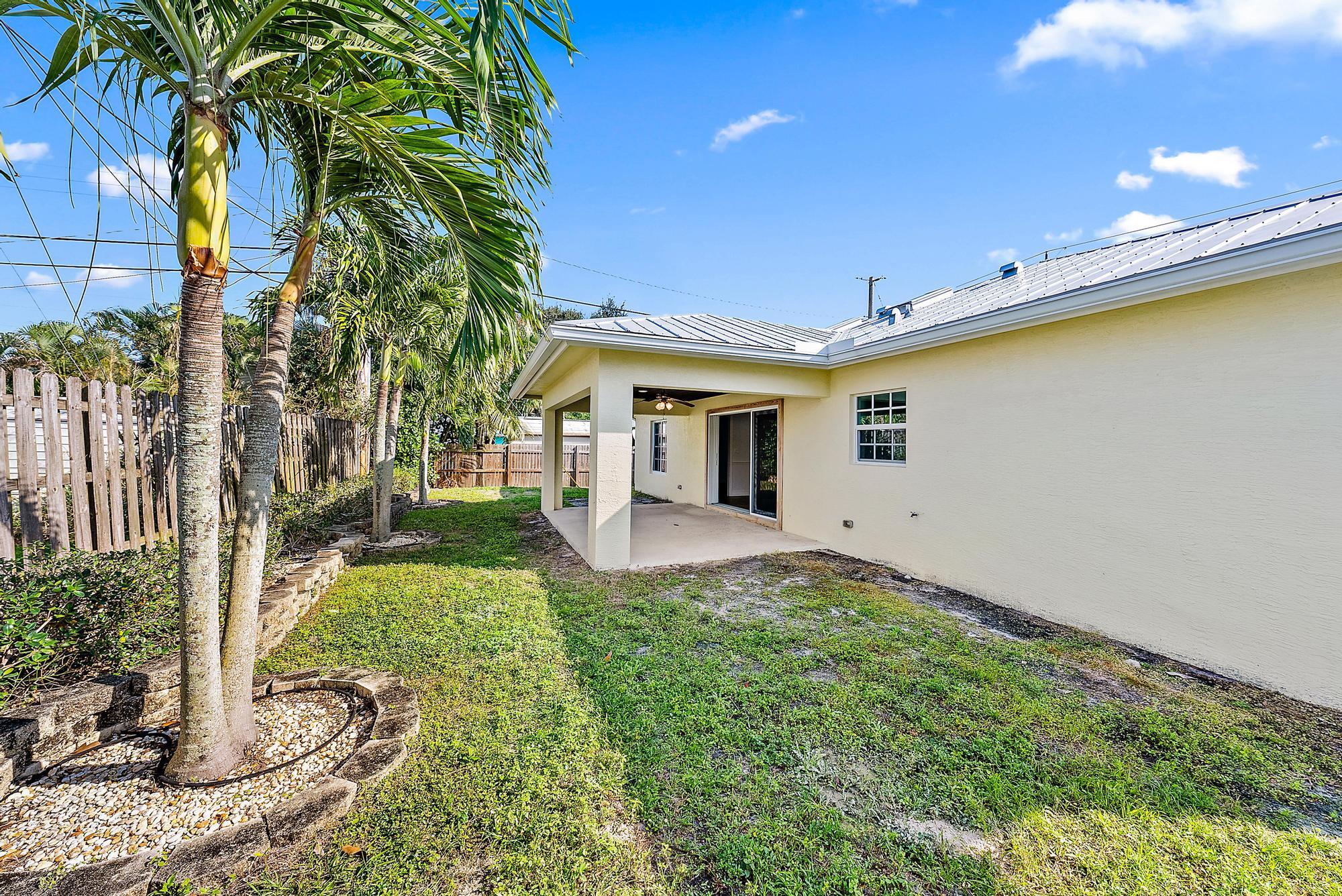 5791 Roebuck Road Jupiter, FL 33458 - Photo 22 of 23 Back Yard