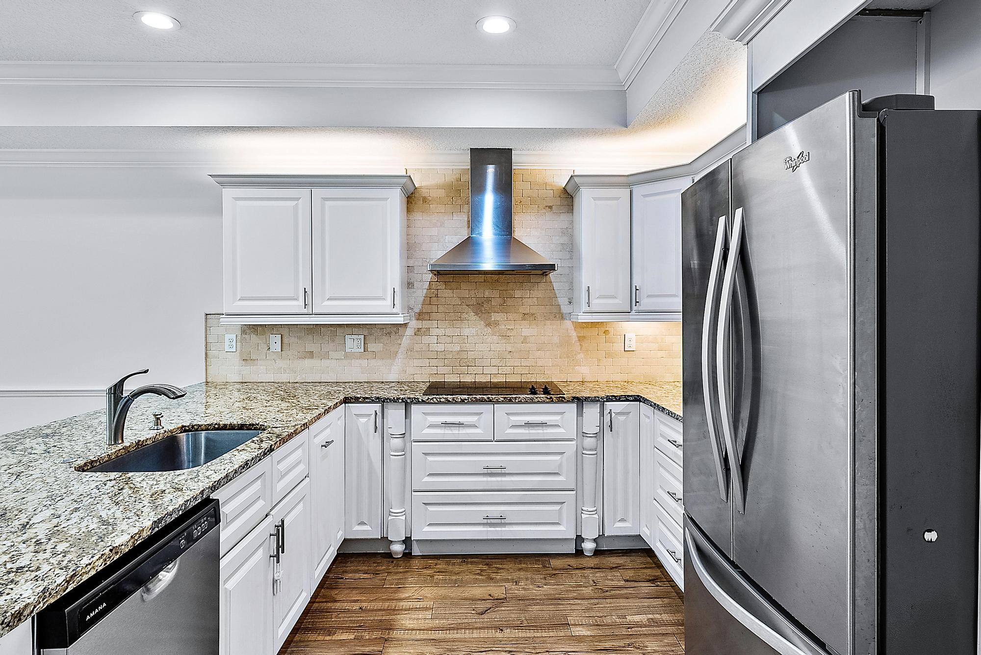 5791 Roebuck Road Jupiter, FL 33458 - Photo 7 of 23 Kitchen