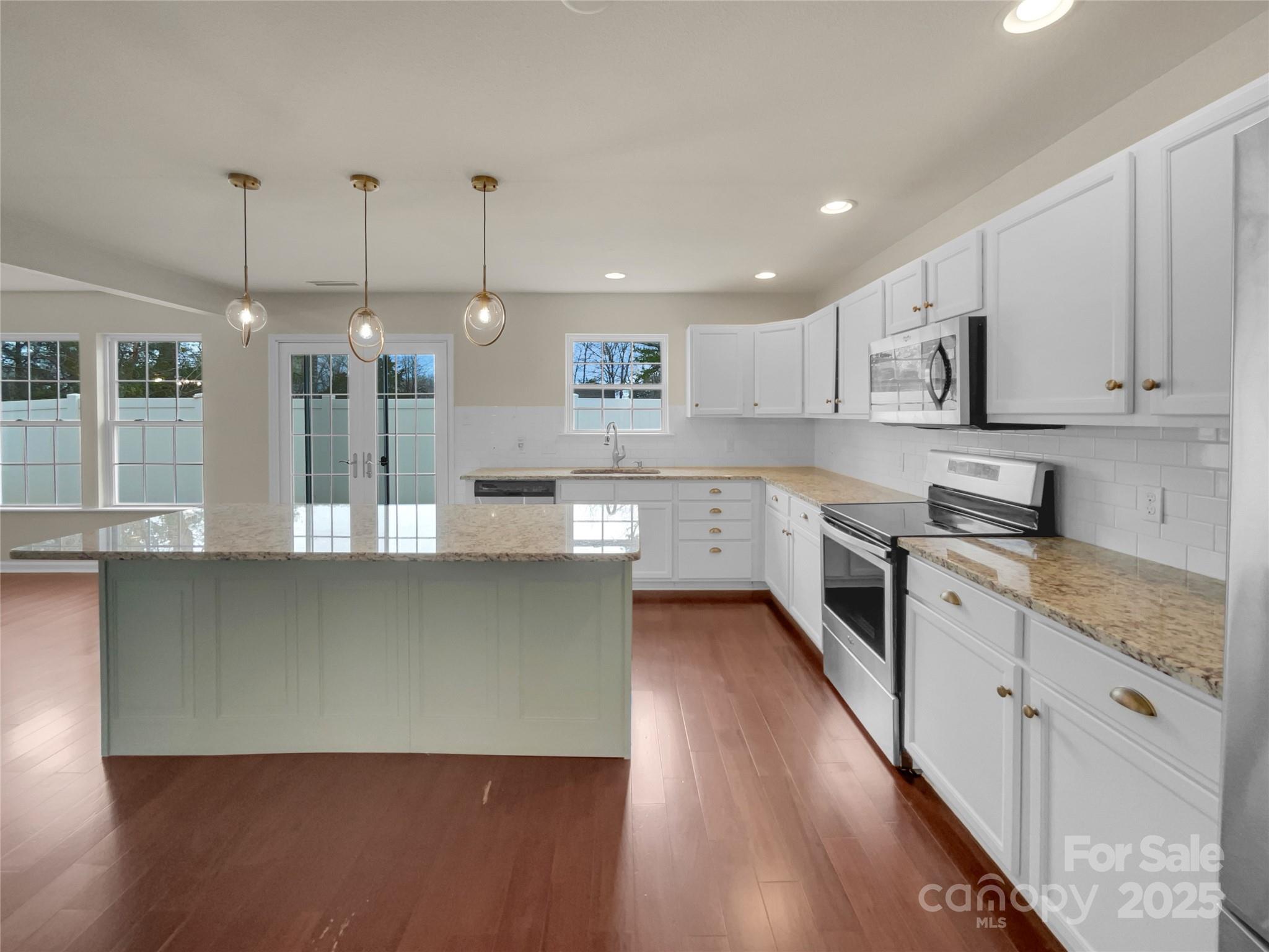2006 Durand Road Fort Mill, SC 29715 - Photo 6 of 22 Gallery Image 6