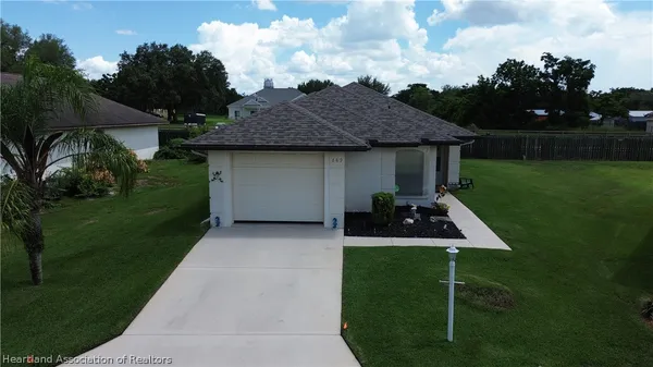 $235,000 | 689 West Wesley Circle, Avon Park, FL 33825